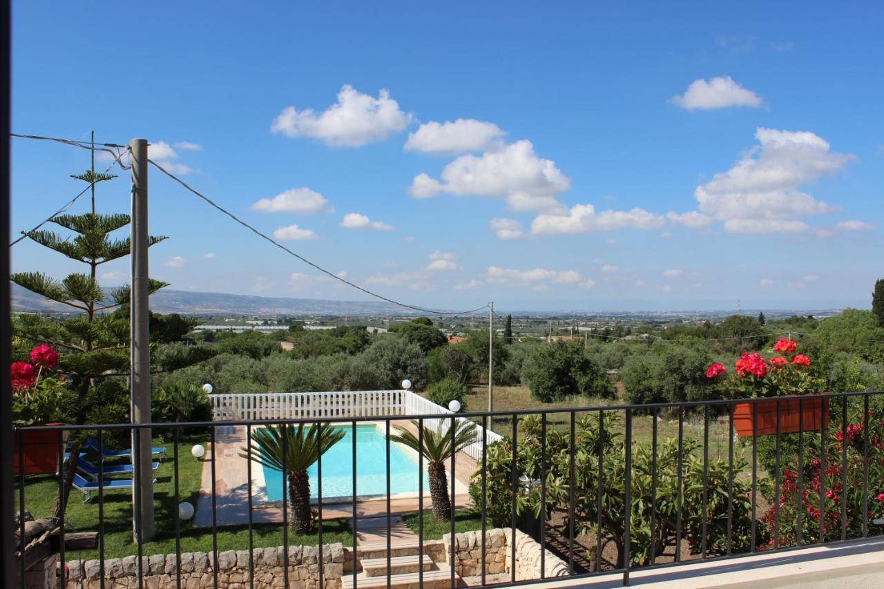 Villa Clara Киарамонте Гулфи Екстериор снимка