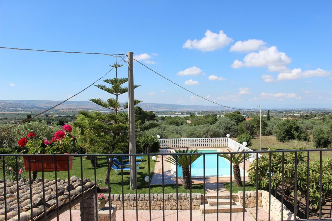 Villa Clara Киарамонте Гулфи Екстериор снимка